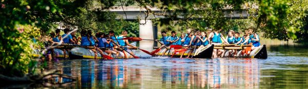 Activité radeau en summer camp