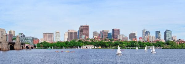 Panorama de la skyline de Boston et Boston Charles River