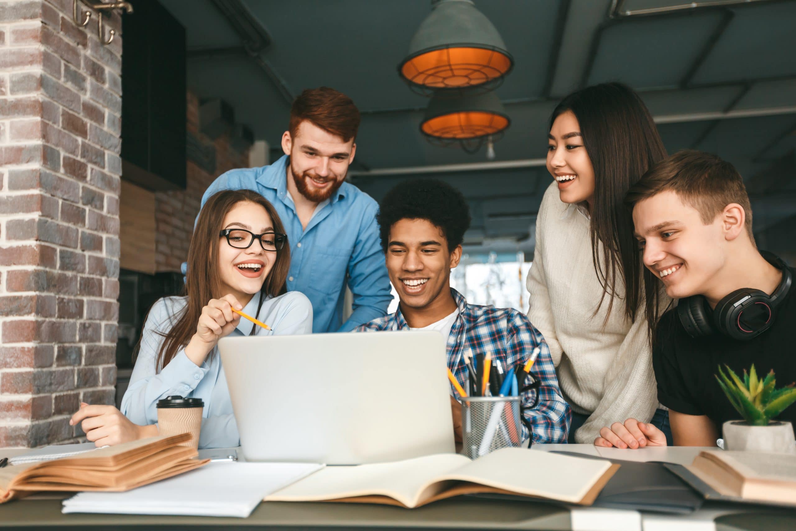 Séjours linguistiques pour Etudiants et Adultes