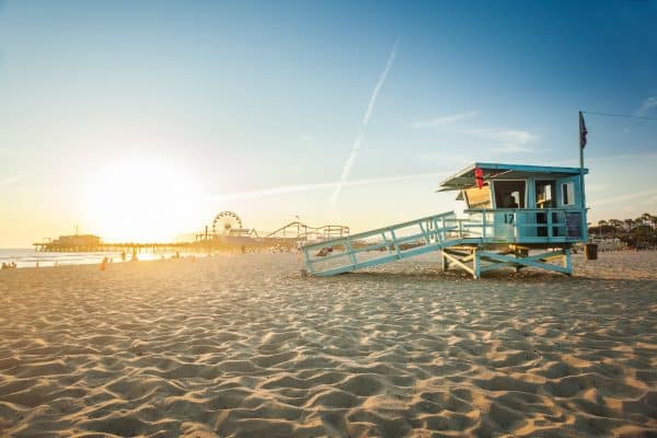 Poste de secours sur la plage de Santa Monica à Los Angeles, USA